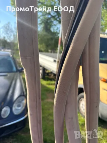 Уплътнители купе врата Мерцедес Mercedes W221 , снимка 2 - Части - 49977016