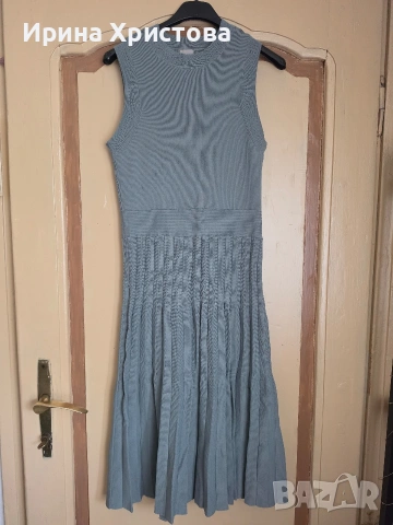 Сива машинно плетена рокля H&M