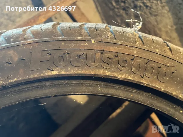 Гуми 235/40R18, снимка 2 - Гуми и джанти - 49662626