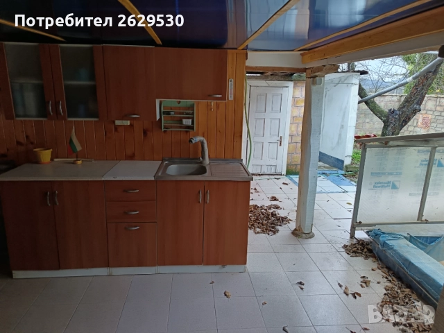 ПРОДАВАМ, снимка 10 - Къщи - 52703845