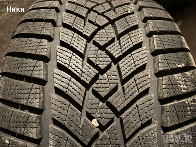 2бр. 245/40/18 Goodyear DOT3222 , снимка 11 - Гуми и джанти - 52773073