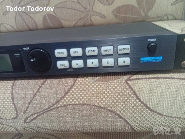 Alesis Midiverb 4, снимка 2 - Други - 52366758