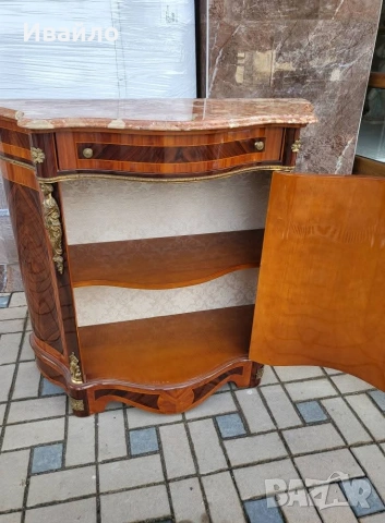 Италиански бароков шкаф , снимка 9 - Шкафове - 53854282