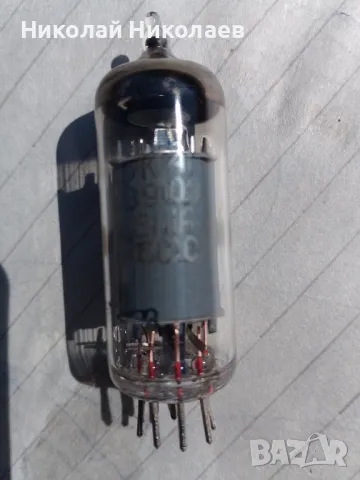 Продавам две лампи