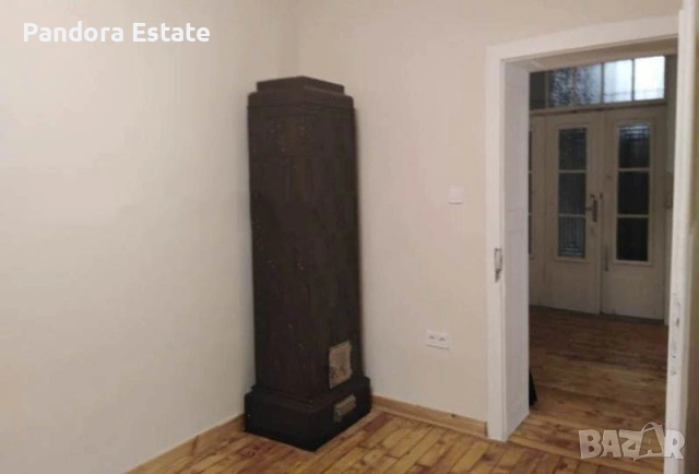 Продава тристаен офис в кв. Яворов