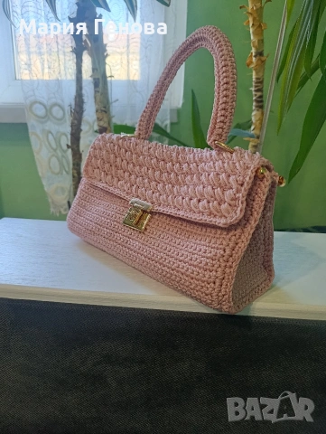 ръчно плетена чанта , снимка 3 - Чанти - 54255838