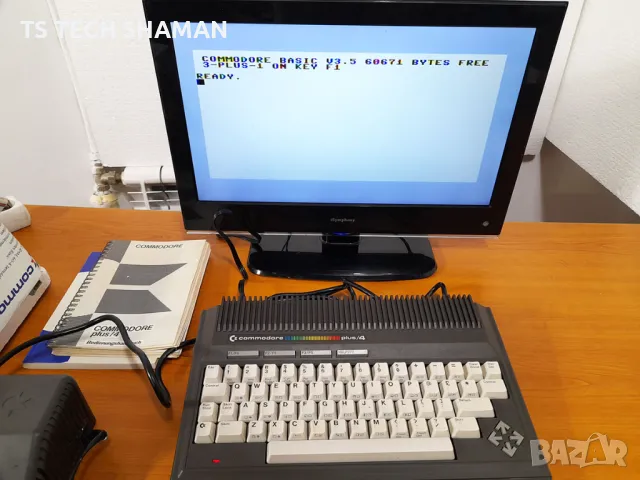 ⭐Продавам рядък осем битов компютър Commodore Plus/4, производство 1984 година⭐, снимка 4 - Антикварни и старинни предмети - 48482641