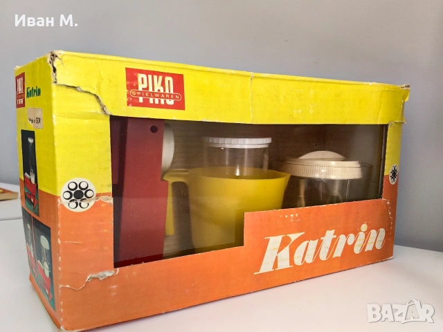 Стари играчки PIKO, снимка 13 - Колекции - 53665571