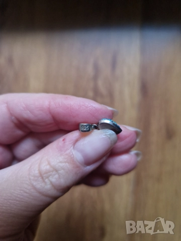 Сребърна висулка със синьо сърце, снимка 2 - Колиета, медальони, синджири - 52398522