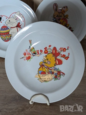 Чиния с великденски мотиви, снимка 2 - Антикварни и старинни предмети - 53760290
