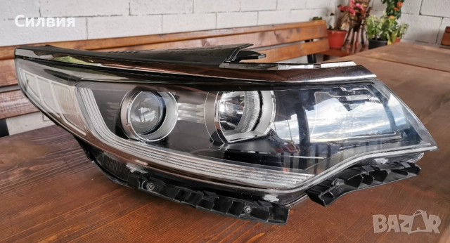 Десен фар за Киа К5, модел 2016-2019, № 92102D4000, снимка 2 - Части - 52145751