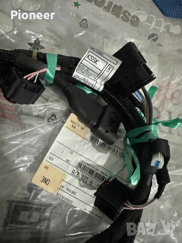 Кабел  bmv   E60    сензори активно предно управление рейка 61129122278, снимка 5 - Части - 52366855