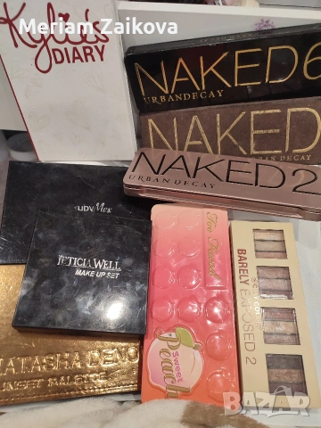 Палитри, снимка 12 - Козметика за лице - 54017404