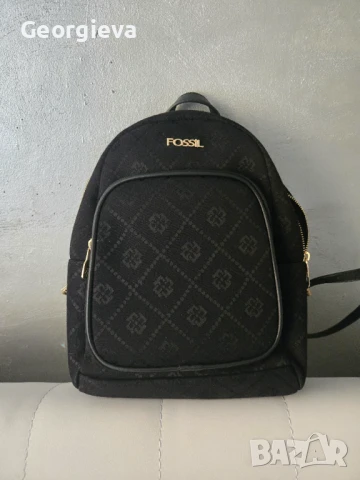 Нова раничка Fossil