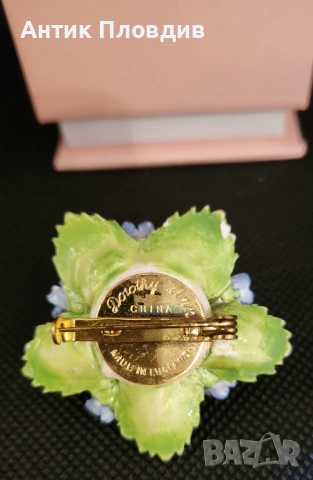 Винтидж брошка Dorothy Ann – английски порцелан, снимка 4 - Антикварни и старинни предмети - 53720142