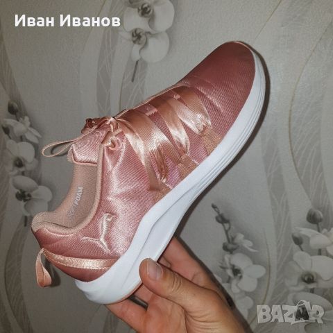 маратонки PUMA PROWL ALT SATIN  номер 41, снимка 7 - Маратонки - 45736085