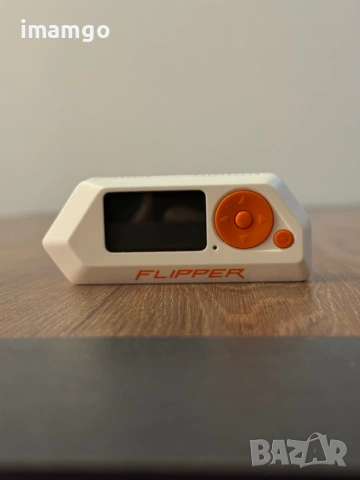 Чисто нов Flipper Zero (Пълен комплект), снимка 5 - Друга електроника - 54036901