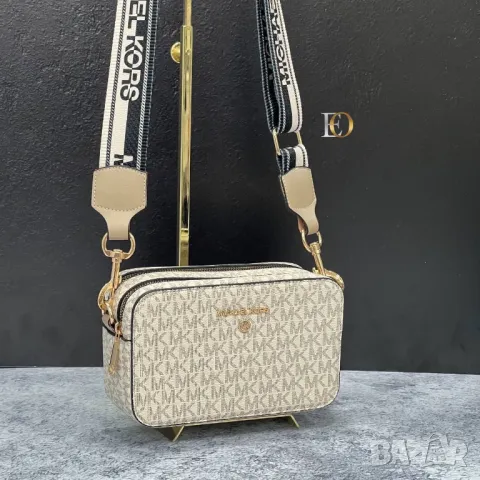 чанти michael kors , снимка 1 - Чанти - 49163497