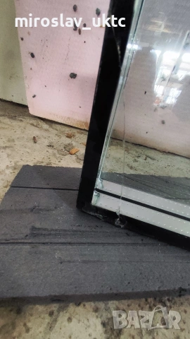 Подарявам Троен стъклопакет , снимка 3 - Дограми - 53728257