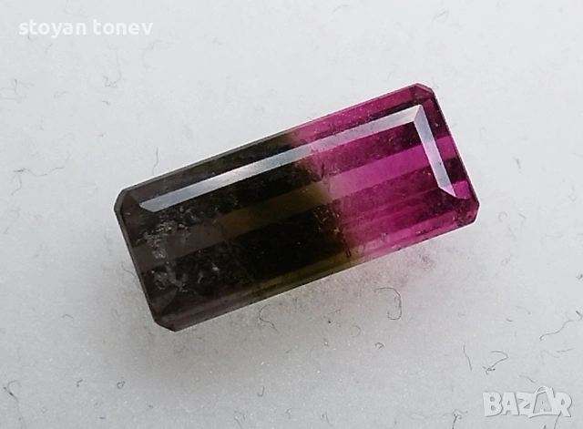 Двуцветен турмалин с наситен цвят в добър размер 3.40кт! Нов!, снимка 10 - Други - 53265234