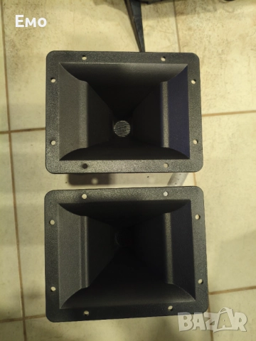 Хорни с драйвери 