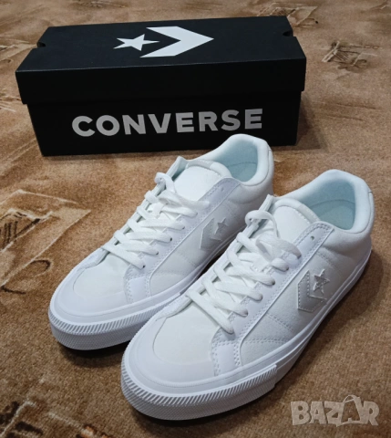 Чисто нови оригинални бели мъжки маратонки Converse 44 ти номер, 28 см, Текстил, Кожа