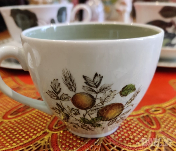 Сервиз за чай Queens Royal , снимка 7 - Сервизи - 52714012