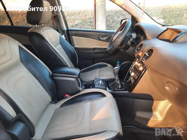 Renault Koleos, снимка 8 - Автомобили и джипове - 48878687