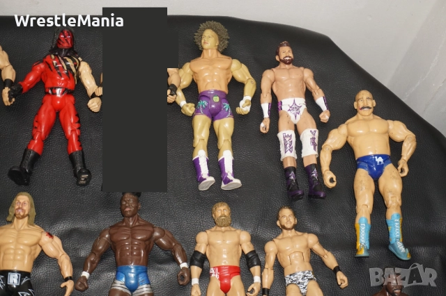 30 Кеч Фигури Iron Sheik/Braun Strowman/Kofi Kingston/Kurt Angle/Roderick Strong/TJP/CM Punk/Edge, снимка 5 - Колекции - 51856221