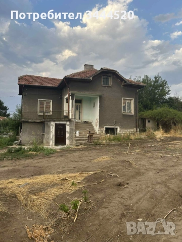 Продавам къща в квартал Младеново , снимка 6 - Къщи - 52501145