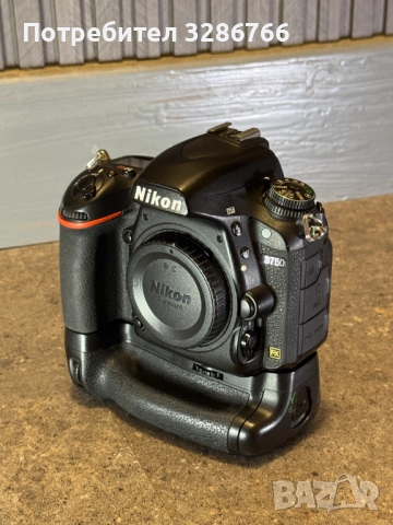 фотоапарат Nikon d750 + батериен грип + 2 батерии + диатанционен спусък, снимка 1