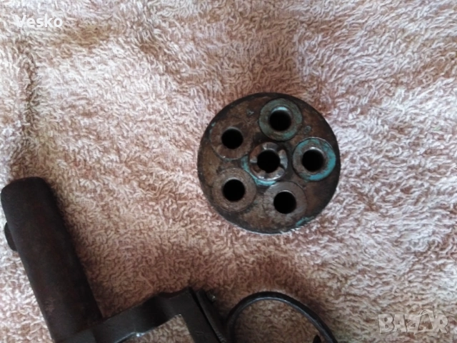 Револвер булдог, снимка 5 - Антикварни и старинни предмети - 54006067