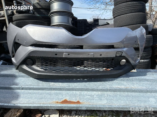 Предна броня+решетка Тойота Toyota Ch-R. 52119-F4010.16-19г.  