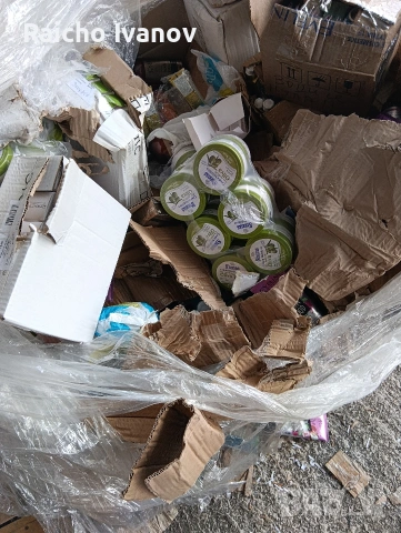 козметика на пале и кашон на едро , снимка 8 - Козметика за лице - 54294709