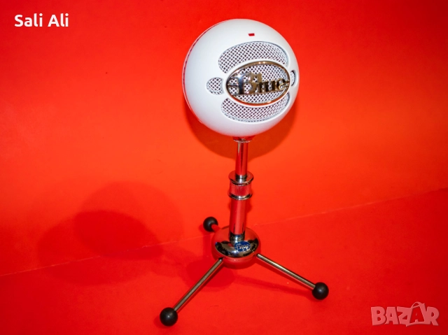 Logitech Blue Snowball бял USB кондензаторен микрофон запис стрийминг, снимка 5 - Микрофони - 51802405