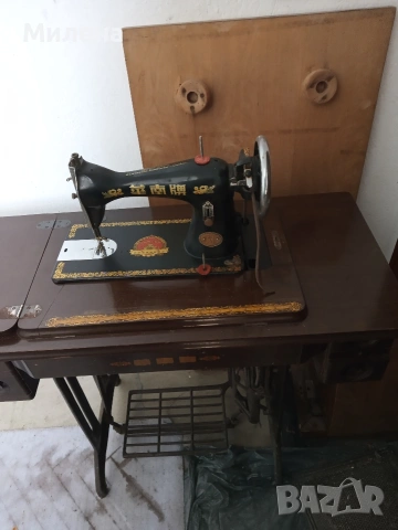 Крачна шевна машина