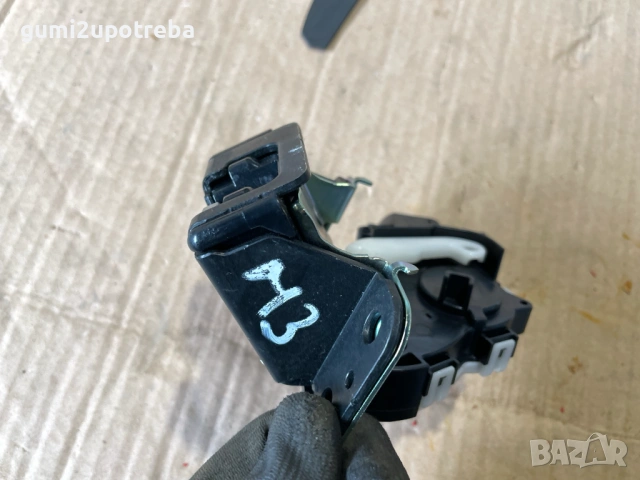 Брава Багажник C6728 Mazda3 2014 2.0бен 121kW, снимка 3 - Части - 53498856