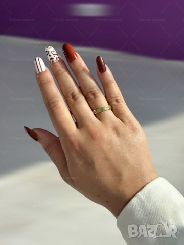 Красив дамски пръстен от медицинска стомана с блестящи камъни, снимка 1 - Пръстени - 46376230