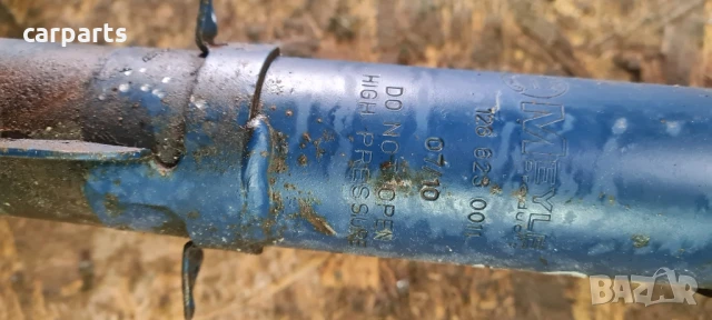 Vw Golf 4 амортисьори с прожини., снимка 4 - Части - 50507048