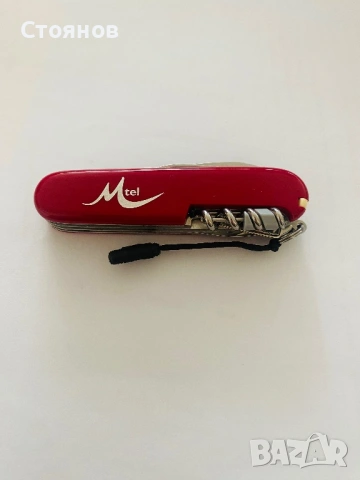 Чисто ново швейцарско ножче Victorinox с ножичка, снимка 12 - Ножове - 54200492