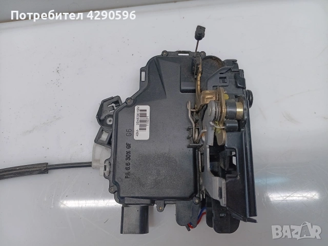 Брава задна лява - 3B4839015M за VW , Skoda , снимка 2 - Части - 53614771