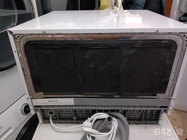 Малка свободно стояща съдомиялна кубче Elektrolux за 6 комплекта с 2 години гаранция!, снимка 8 - Съдомиялни - 53980034