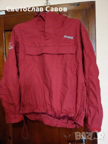 Летен анорак Bergans M р-р., снимка 4 - Спортни дрехи, екипи - 51120557
