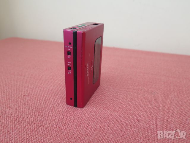 Sony walkman quartz WM-DD3 Red,1989г, снимка 12 - Радиокасетофони, транзистори - 46606067