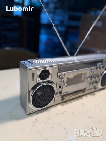 Радиокасетофон SANYO, снимка 3 - Радиокасетофони, транзистори - 53807804