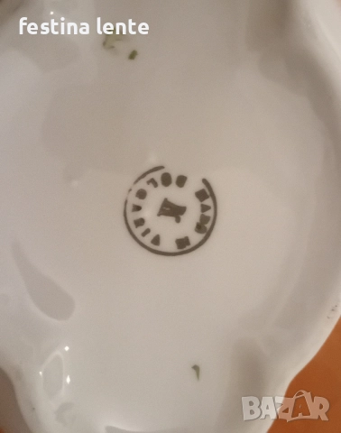 Порцеланова сосиера, снимка 6 - Антикварни и старинни предмети - 52585543