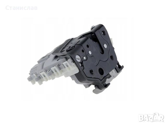 Брава за задна лява врата за  Audi A5 F5, снимка 2 - Части - 52301121