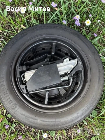 Пълен комплект резервна гума,крик,ключ за мерцедес от w212