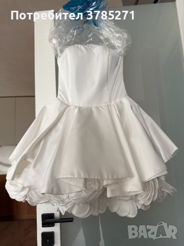 Рокля (бяла) , снимка 9 - Рокли - 53886827