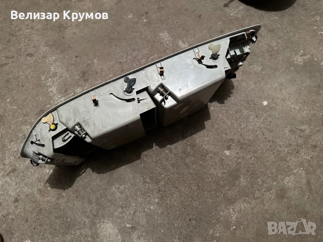 Жабка за таван с плафон за фолксваген Touran, снимка 3 - Части - 51945095